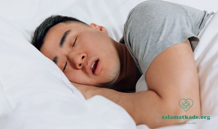علت خشکی دهان در صبح