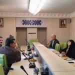 بررسی راهکارهای تدوین برنامه آموزشی و ساماندهی عطاری‌ها در نشست تخصصی دانشکده طب ایرانی