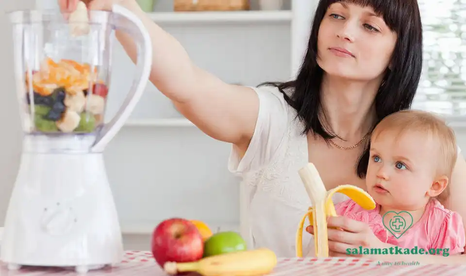 تغذیه مادر شیرده در ماه اول چه باشد؟